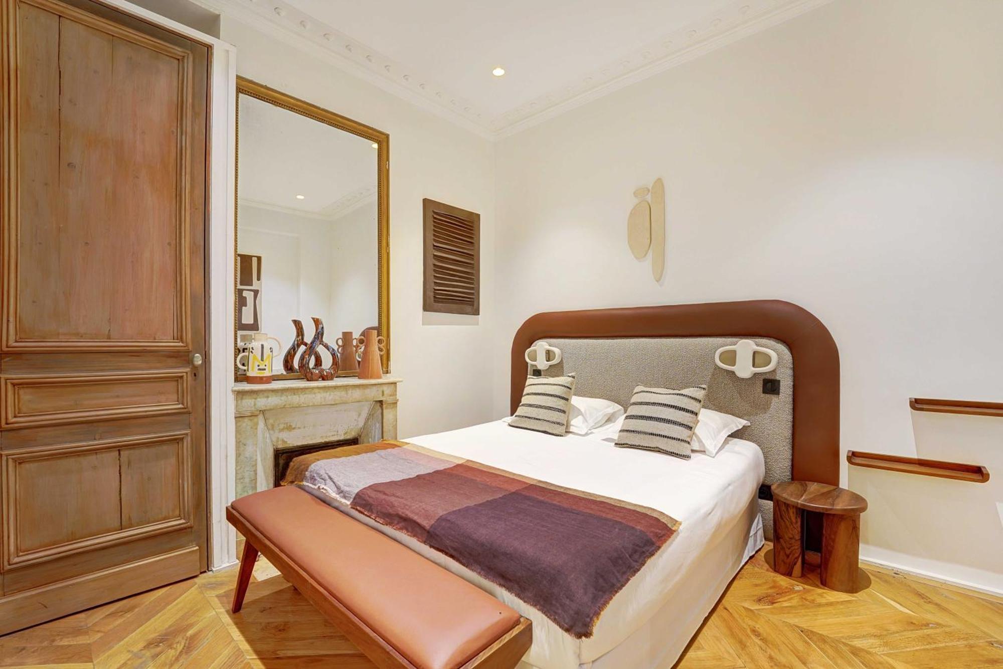 Charm And Elegance For 8p-3br - Grands Boulevards * Parijs